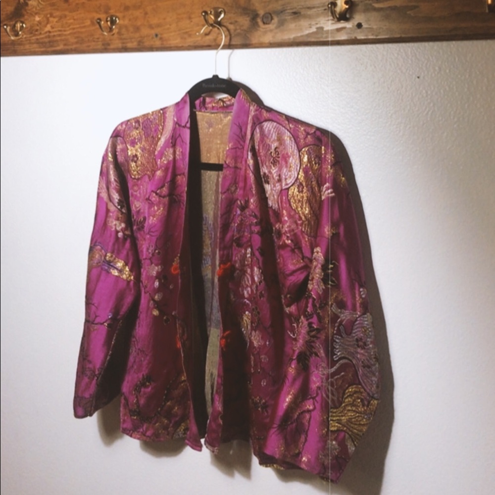 VTG Magenta Kimono